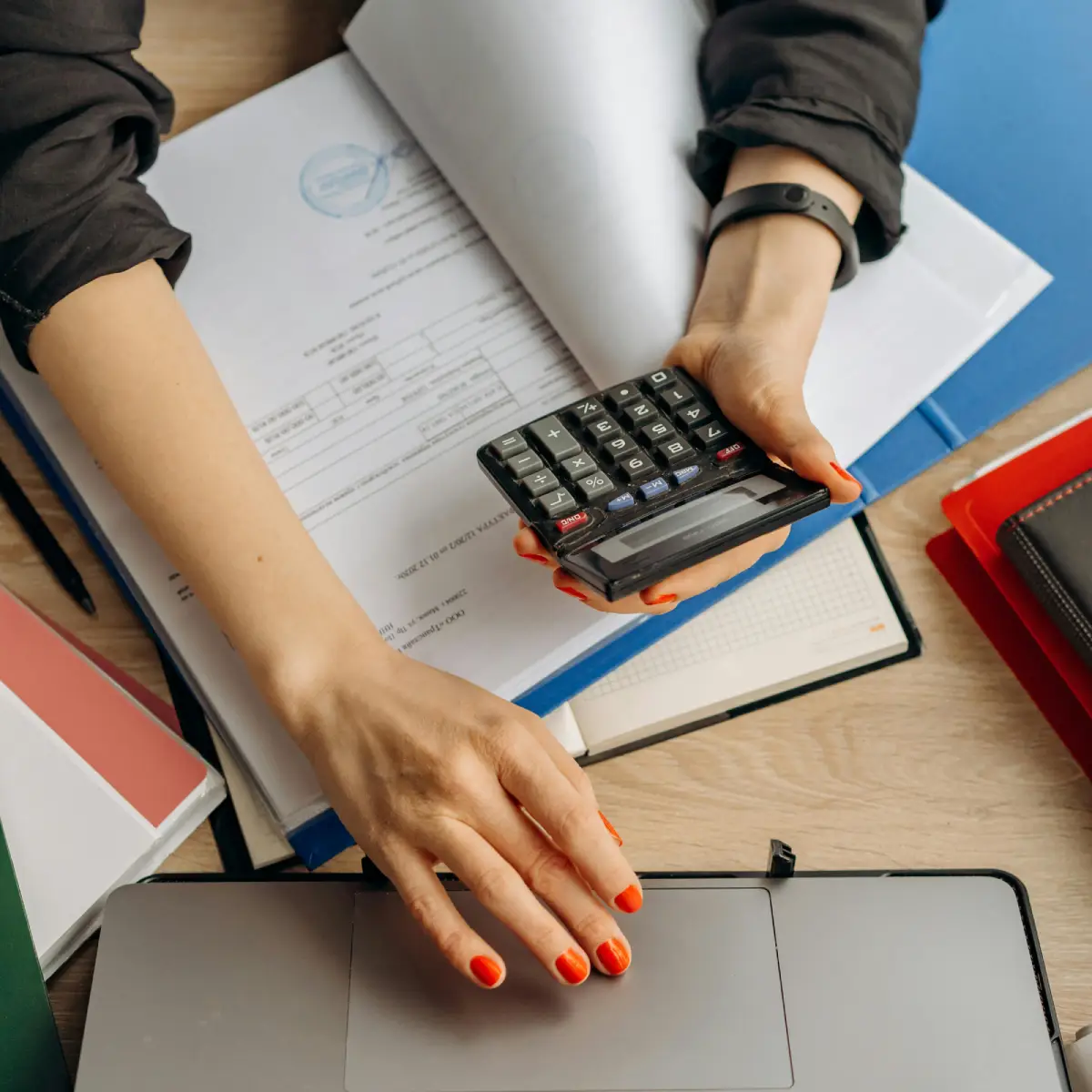 freelancer researching the best life insurance and income protection for self employed